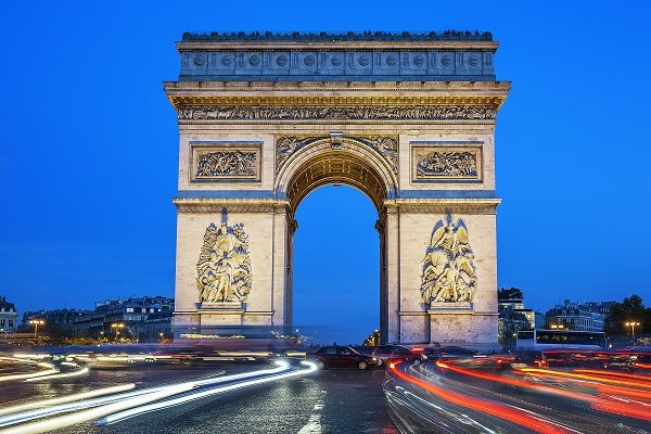 Jazykový pobyt v Paríži: Čo navštíviť? Eiffelovka nie je všetko!
